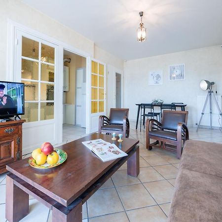 Le Mail 2 - Fairytale Factory Apartamento Saint-Michel-sur-Orge Exterior foto