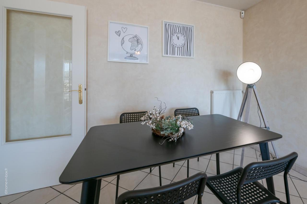 Le Mail 2 - Fairytale Factory Apartamento Saint-Michel-sur-Orge Exterior foto
